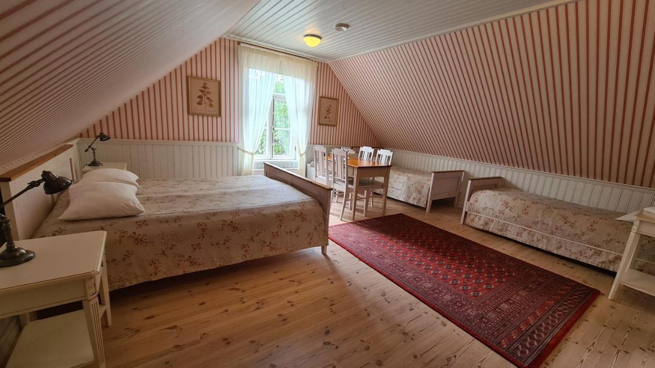 Lahe Guesthouse Haapsalu Exterior foto