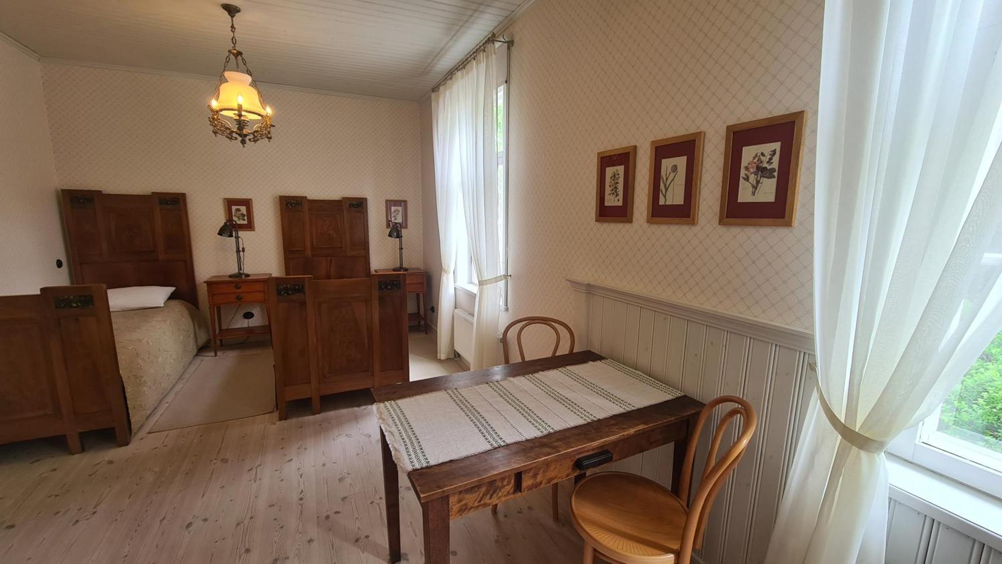 Lahe Guesthouse Haapsalu Exterior foto
