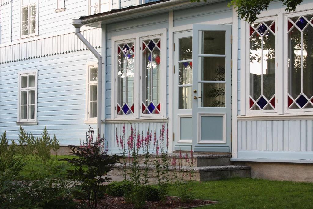 Lahe Guesthouse Haapsalu Exterior foto
