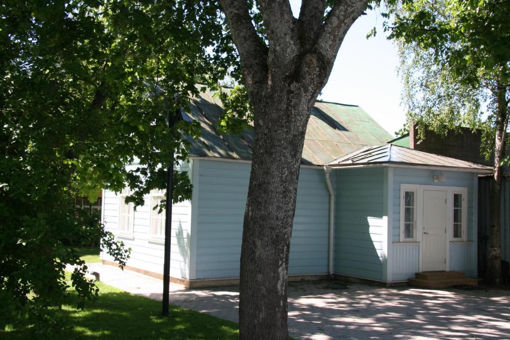 Lahe Guesthouse Haapsalu Zimmer foto